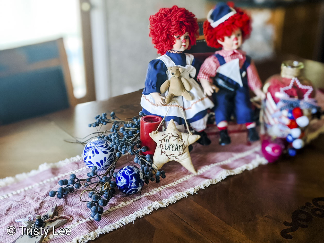 Raggedy Ann and Andy Tablescape