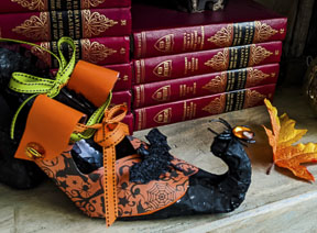 DIY Halloween Witches Shoes